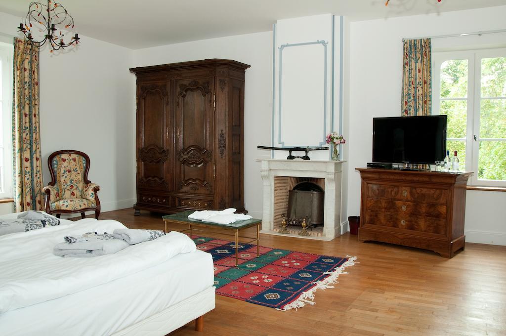 Domaine De La Fauconnie Hotel Campsegret Habitación foto